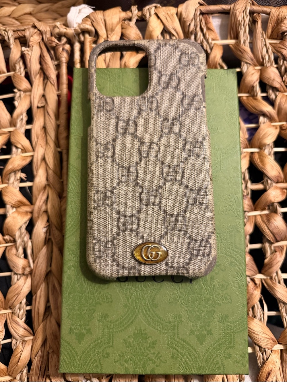 Gucci Beige GG Supreme Canvas Phone 13 Pro Max Case with Gold Double G